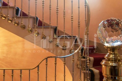 Купить виллу в Андорра, Испания с 5 спален, 1000м², № 6017 - фото 15
