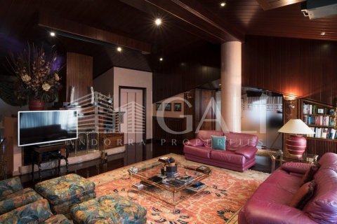 Купить виллу в Андорра, Испания с 5 спален, 1000м², № 6017 - фото 18