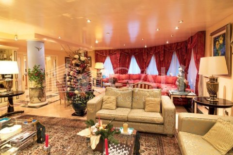 Купить виллу в Андорра, Испания с 5 спален, 1000м², № 6017 - фото 3