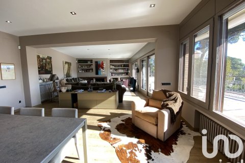 6 bedrooms apartment for sale in Sant Cugat Del Valles, Barcelona, Catalonia, Spain № 4895 - photo 15