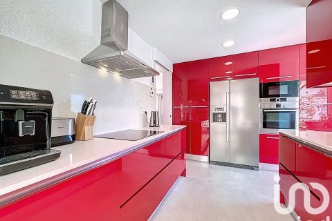 5 bedrooms apartment for sale in Sitges, Barcelona, Catalonia, Spain № 4896 - photo 24