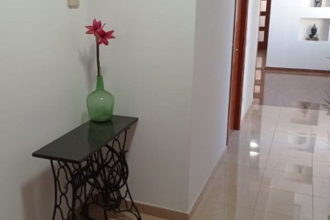 4 bedrooms house for sale in Roquetes, Tarragona, Catalonia, Spain № 4899 - photo 7