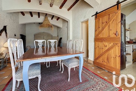 4 bedrooms villa for sale in Sant Jaume dels Domenys, Tarragona, Catalonia, Spain № 4897 - photo 12