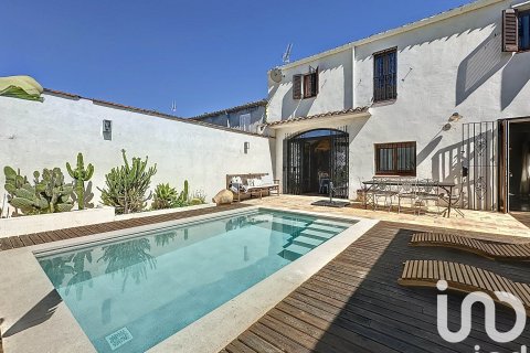 4 bedrooms villa for sale in Sant Jaume dels Domenys, Tarragona, Catalonia, Spain № 4897