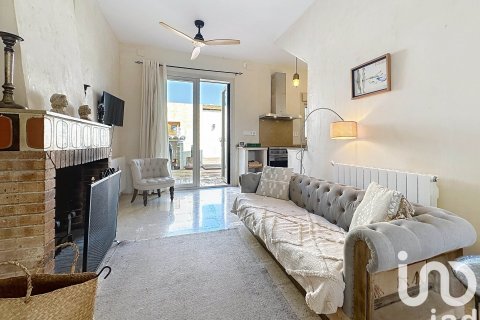 4 bedrooms villa for sale in Sant Jaume dels Domenys, Tarragona, Catalonia, Spain № 4897 - photo 6