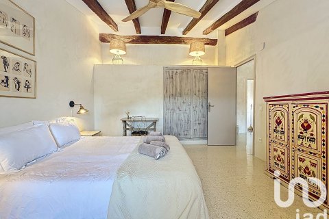 4 bedrooms villa for sale in Sant Jaume dels Domenys, Tarragona, Catalonia, Spain № 4897 - photo 19