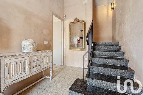 4 bedrooms villa for sale in Sant Jaume dels Domenys, Tarragona, Catalonia, Spain № 4897 - photo 14