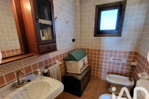 Купить земельный участок в Камарлес, Испания 218591м², № 7528 - фото 22
