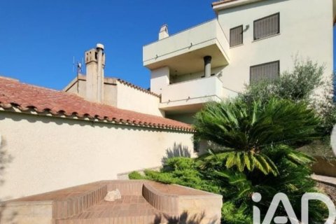 Купить земельный участок в Камарлес, Испания 218591м², № 7528 - фото 8
