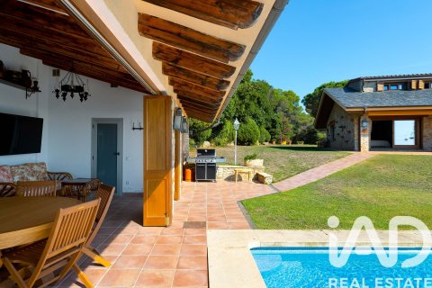 5 bedrooms house for sale in Sant Andreu de Llavaneres, Barcelona, Catalonia, Spain № 7529 - photo 26