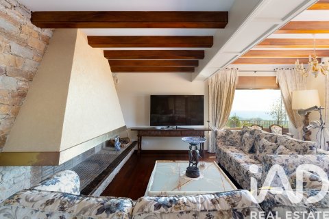 5 bedrooms house for sale in Sant Andreu de Llavaneres, Barcelona, Catalonia, Spain № 7529 - photo 9