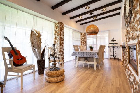 Купить виллу в Альканар, Испания с 4 спальни, 424м², № 7763 - фото 27