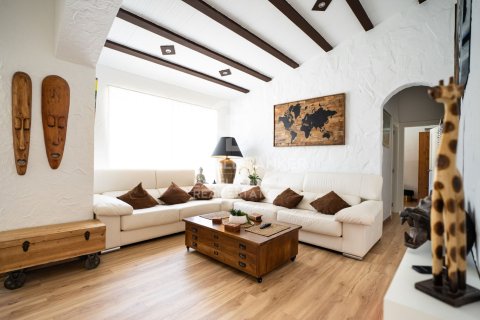 Купить виллу в Альканар, Испания с 4 спальни, 424м², № 7763 - фото 26