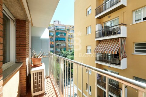 Купить квартиру в Барселона, Испания с 4 спальни, 90м², № 7762 - фото 25