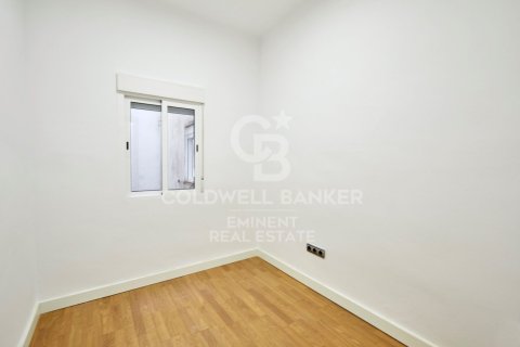 Купить квартиру в Барселона, Испания с 4 спальни, 90м², № 7762 - фото 3