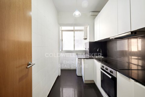 Купить квартиру в Барселона, Испания с 4 спальни, 90м², № 7762 - фото 18