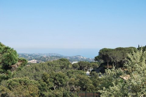 5 chambres apartment à vendre à Sant Andreu de Llavaneres, Barcelona, Catalonia, Spain № 3585 - photo 2