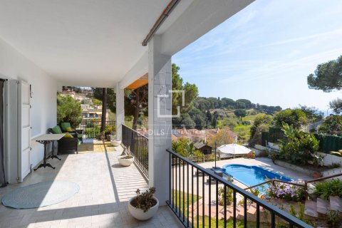 7 bedrooms villa for sale in Arenys de Mar, Barcelona, Catalonia, Spain № 6419 - photo 29