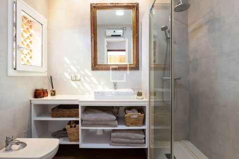 7 bedrooms villa for sale in Arenys de Mar, Barcelona, Catalonia, Spain № 6419 - photo 13