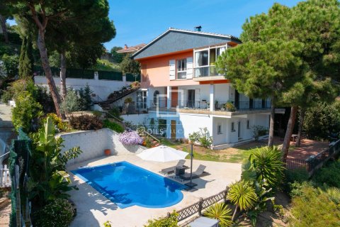 7 bedrooms villa for sale in Arenys de Mar, Barcelona, Catalonia, Spain № 6419