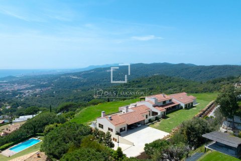 Villa de 8 dormitorios en venta en Sant Andreu de Llavaneres, Barcelona, Cataluña, Spain № 6423