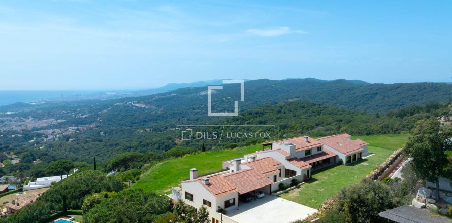 8 bedrooms villa for sale in Sant Andreu de Llavaneres, Barcelona, Catalonia, Spain № 6423