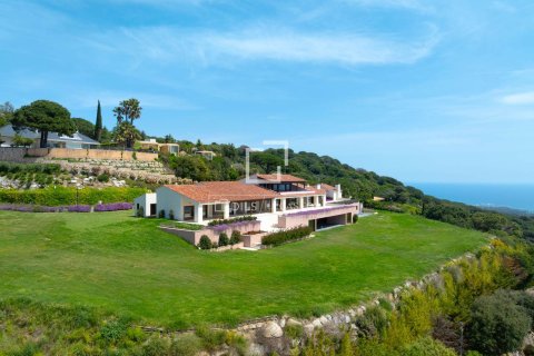 8 bedrooms villa for sale in Sant Andreu de Llavaneres, Barcelona, Catalonia, Spain № 6423 - photo 26