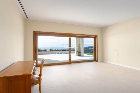 8 bedrooms villa for sale in Sant Andreu de Llavaneres, Barcelona, Catalonia, Spain № 6423 - photo 27