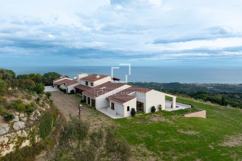 8 bedrooms villa for sale in Sant Andreu de Llavaneres, Barcelona, Catalonia, Spain № 6423 - photo 2