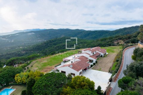 8 bedrooms villa for sale in Sant Andreu de Llavaneres, Barcelona, Catalonia, Spain № 6423 - photo 3