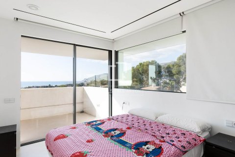 Купить виллу в Кастельдефельс, Испания с 6 спален, 740м², № 6420 - фото 16