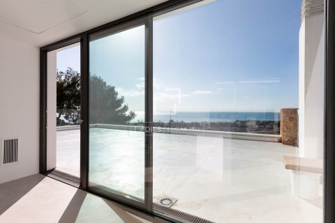 Купить виллу в Кастельдефельс, Испания с 6 спален, 740м², № 6420 - фото 11