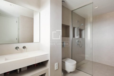 Купить виллу в Кастельдефельс, Испания с 6 спален, 740м², № 6420 - фото 15