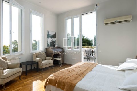 6 bedrooms villa for sale in El Masnou, Barcelona, Catalonia, Spain № 6422 - photo 30