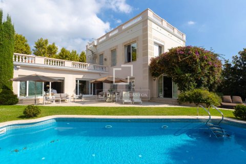 6 bedrooms villa for sale in El Masnou, Barcelona, Catalonia, Spain № 6422