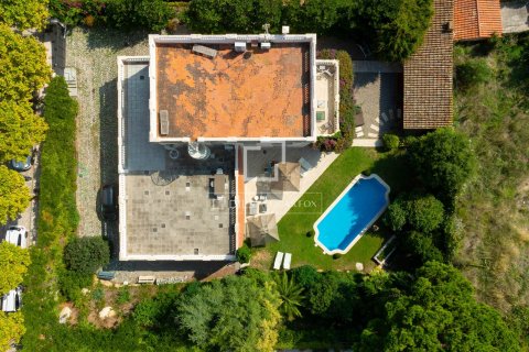 6 bedrooms villa for sale in El Masnou, Barcelona, Catalonia, Spain № 6422 - photo 6