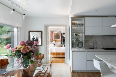 6 bedrooms villa for sale in El Masnou, Barcelona, Catalonia, Spain № 6422 - photo 22