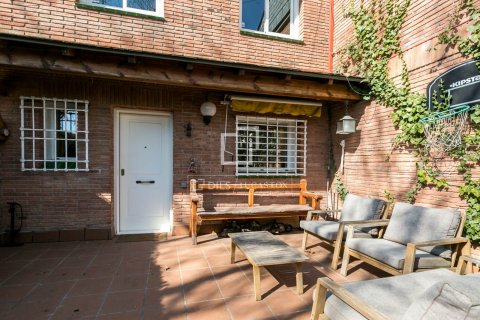 4 bedrooms villa for sale in Sant Cugat Del Valles, Barcelona, Catalonia, Spain № 6418 - photo 2