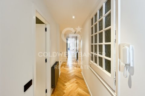 3 bedrooms apartment for sale in Barcelona, Catalonia, Spain № 5437 - photo 28