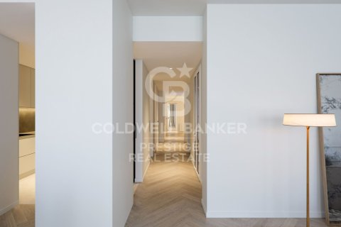3 bedrooms apartment for sale in Barcelona, Catalonia, Spain № 5437 - photo 14