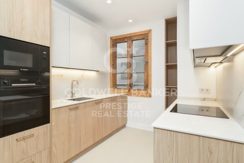 3 bedrooms apartment for sale in Barcelona, Catalonia, Spain № 5438 - photo 8