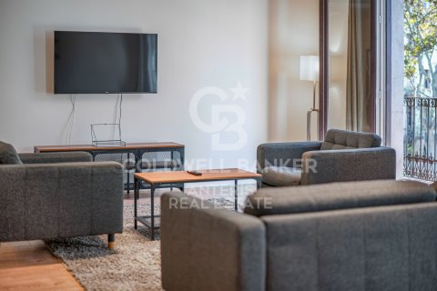 3 bedrooms apartment for sale in Barcelona, Catalonia, Spain № 5434 - photo 4