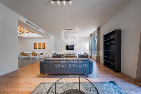 3 bedrooms apartment for sale in Barcelona, Catalonia, Spain № 5434 - photo 3