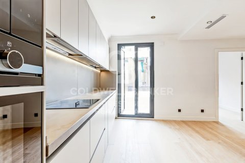 3 bedrooms penthouse for sale in Barcelona, Catalonia, Spain № 5436 - photo 3
