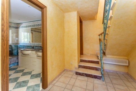 Купить дом в Сант-Фелиу-де-Гиксолс, Испания с 4 комнаты, № 1681 - фото 19