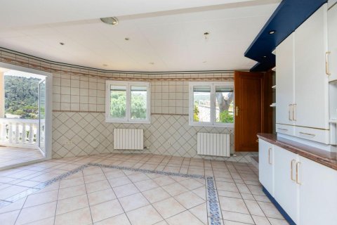 Купить дом в Сант-Фелиу-де-Гиксолс, Испания с 4 комнаты, № 1681 - фото 9