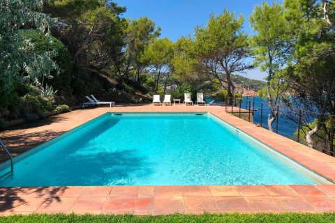 Купить дом в Бегур, Испания с 5 комнат, № 1677 - фото 6