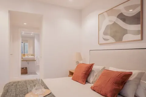 Купить квартиру в Барселона, Испания с 4 комнаты, № 1676 - фото 11