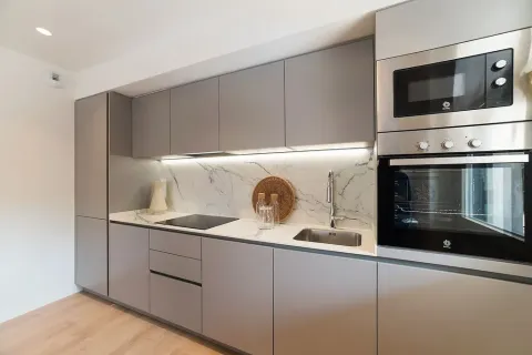 Купить квартиру в Барселона, Испания с 4 комнаты, № 1676 - фото 9