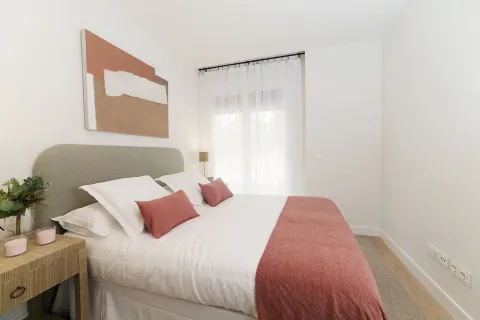 Купить квартиру в Барселона, Испания с 4 комнаты, № 1676 - фото 12